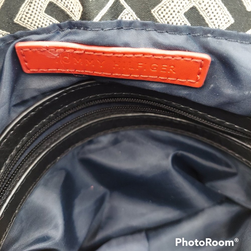 Tommy Hilfiger Mini Flap Crossbody Purse - Picture 4 of 4
